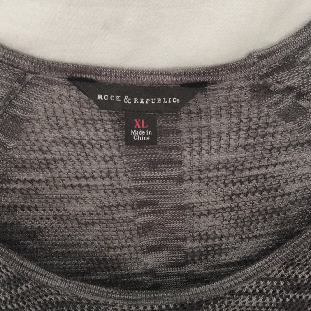 Women's Rock and Republic Gray mesh top